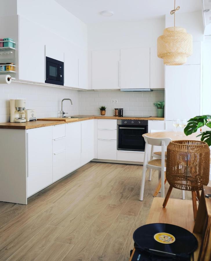 Bright And Modern Apartment In Bilbao City Center Luaran gambar