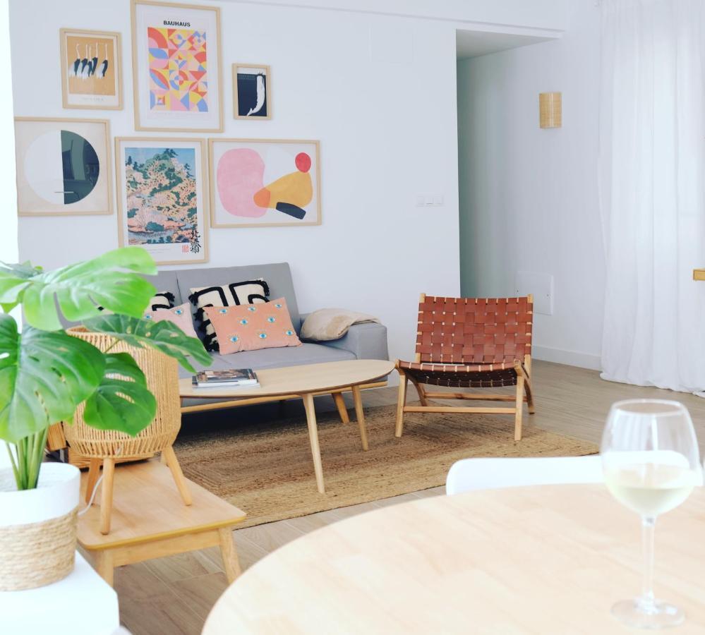 Bright And Modern Apartment In Bilbao City Center Luaran gambar
